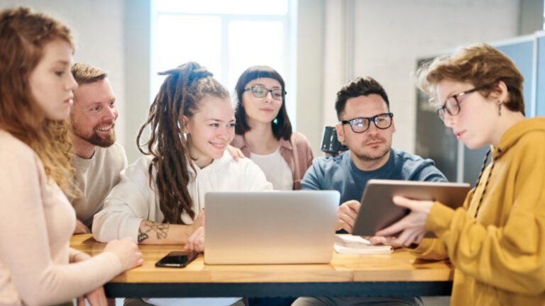 Titelbild HR-Beratung, HR-Akademie, Personalwesen
